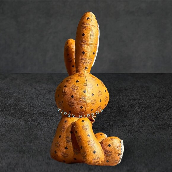 MCM Cognac Visetos Bunny With Rhinestone Accents - Picture 4 of 6